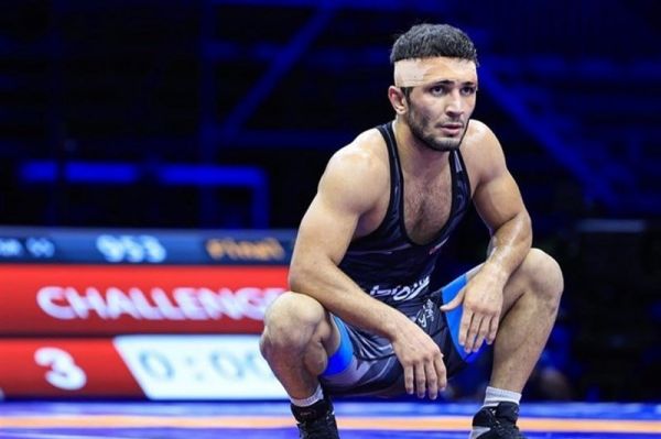  مدال‌آور کشتی جهان  گفتند مدرک پزشکی هم بیاوری قبول نمی‌کنیم