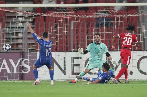  گودرزی برای استقلال گل خرید