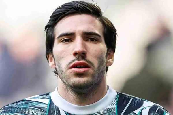  استراتژی یوونتوس برای بازگرداندن ستاره ایتالیایی به سری‌آ