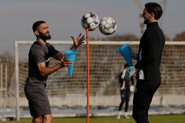  مهرداد و یار سوئدی؛ نیمکت‌نشین‌های همیشگی تراکتور