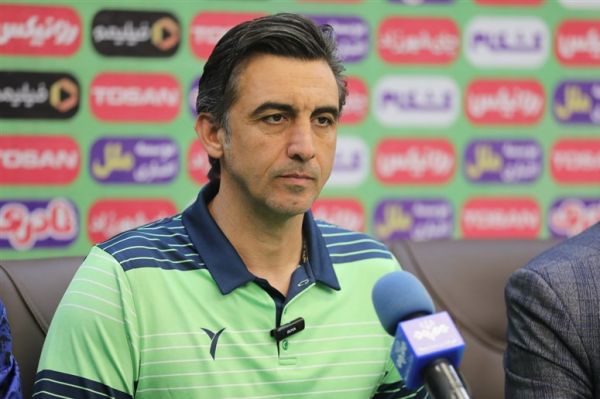  رحمتی  2 بازیکن ما توانایی دعوت به تیم ملی را دارند  با مربی به سبک خودش بازی می‌کنیم