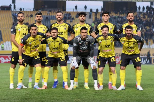 سپاهانِ محرم قهرمان نیم فصل شد؛ بهیاد قهرمانی نیمفصل با قلعهنویی