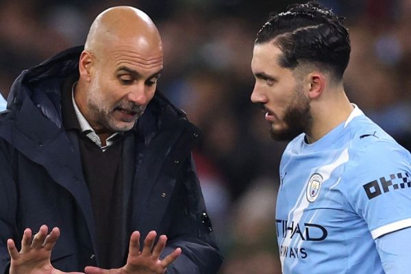  گواردیولا درباره ستاره تیمش  گاهی می‌خواهم او را ببوسم