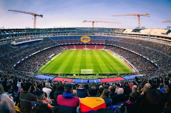  نتایج نظرسنجی موندو دپورتیوو درباره ورزشگاه نیوکمپ جدید