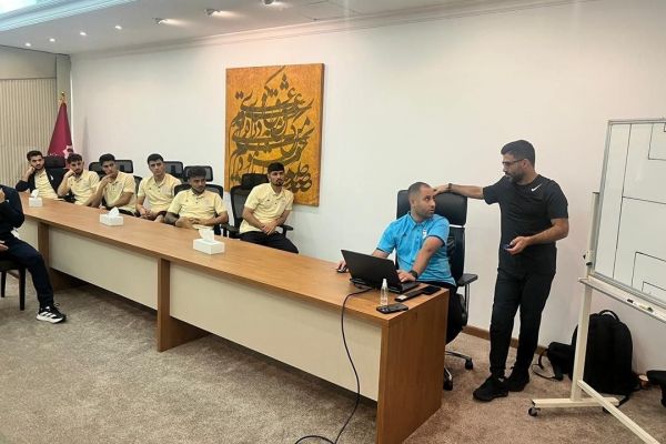 برگزاری جلسه فنی تیم امید در دومین روز اردوی دبی