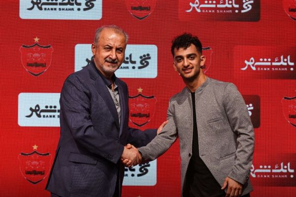  احتمال معاوضه فخریان بین پرسپولیس و شمس‌آذر