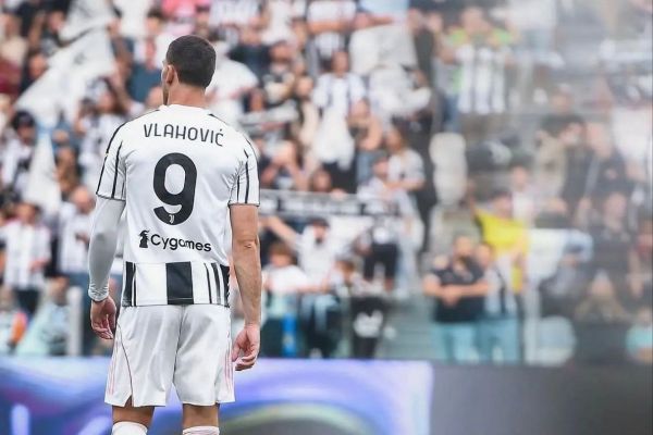  آغاز مذاکرات بارسلونا برای جذب قاتل صربستانی