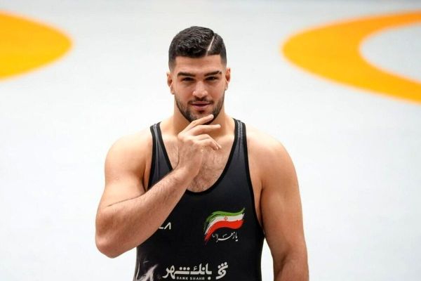 معصومی برای تیم جمهوری آذربایجان کشتی میگیرد