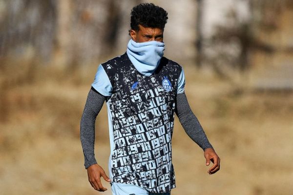 غیبت رضاییان در تمرین استقلال