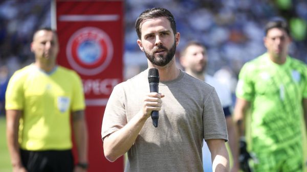 رسمی؛ میرالم پیانیچ از فوتبال خداحافظی کرد