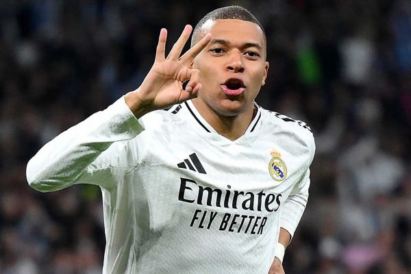 10 گلزن برتر سال 2025؛ امباپه در صدر بالاتر از مسی و رونالدو عکس