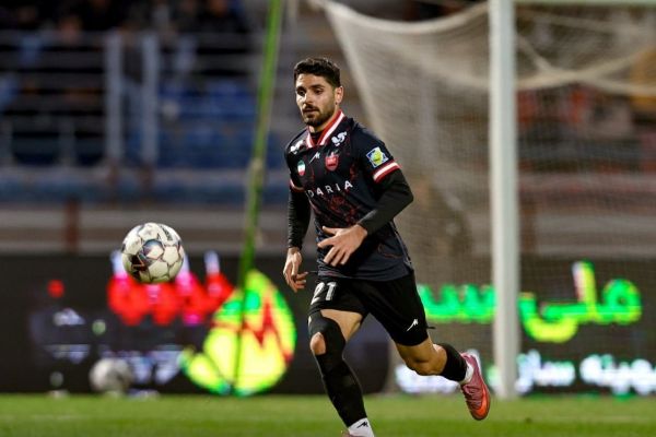  غیبت عمری در ۴ بازی حساس پرسپولیس مقابل رقیبان