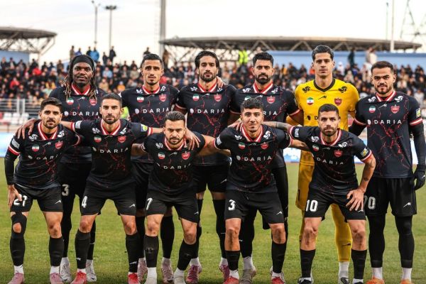  پرسپولیس با یک باخت، نبازترین تیم نیم‌فصل