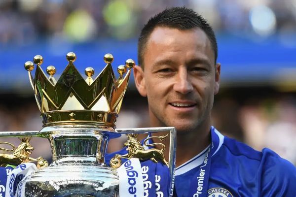  مجری انگلیسی  این اسطوره باید جانشین مارسکا در چلسی شود