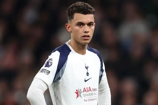  رسمی؛ وینگر تاتنهام به کریستال پالاس پیوست