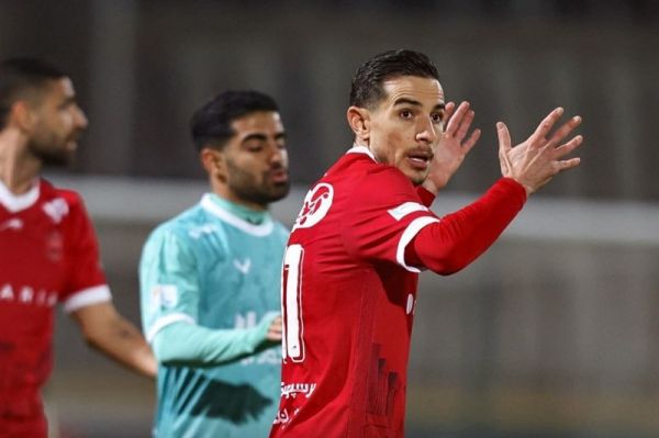 گلمحمدی به دنبال وینگر و مدافع راست؛ احمدزاده فعلاً در لیست نیست