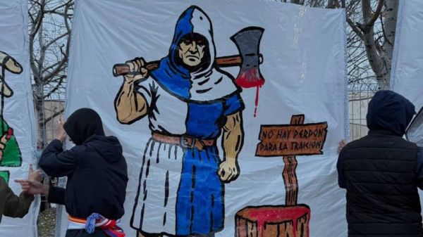 بنر جنجالی هواداران اسپانیول علیه دروازه‌بان بارسلونا