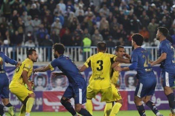  مذاکره فجر سپاسی با مرادمند و شریفی  رونمایی باشگاه از 5 خروجی