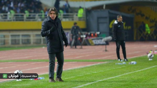  استقلالِ ساپینتو در نیمه‌های لیگ 22 و 25؛ کمتر، نزدیک‌تر، بهتر و بدتر