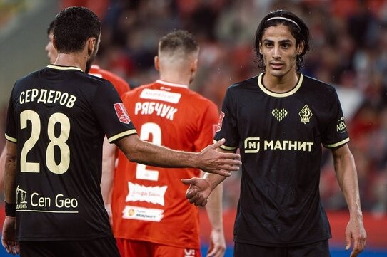  حسین‌نژاد  لالیگا برای من مناسب است  به جز فوتبال، تنیس و ادبیات را دوست دارم