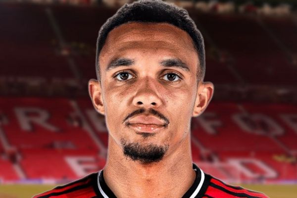  رقابت بزرگ برای آرنولد؛ پیشنهاد ۴۰ میلیون یورویی منچستریونایتد