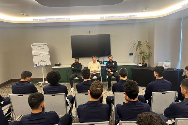  قلعه‌نویی خطاب به ملی‌پوشان امید  خود را در المپیک و جام جهانی ببینید