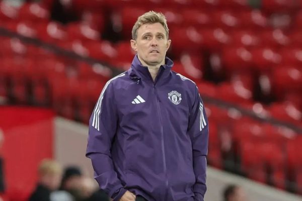  سرمربی موقت منچستریونایتد از فرگوسن اجازه گرفته است