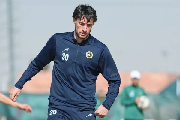 گولسیانی و جنگ برای نظر مثبت نویدکیا