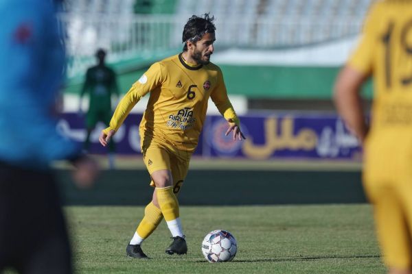  خرید جدید تراکتور پس از یک سال پا به توپ شد