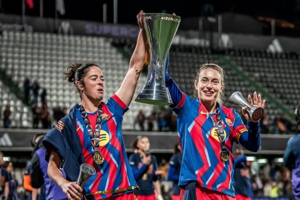 ملکه جامها؛ الکسیای سیریناپذیر