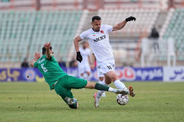 روزهای کمفروغ مهاجم اسبق استقلال در رفسنجان