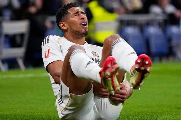 احتمال دوری یک ماهه ستاره رئال مادرید از میادین