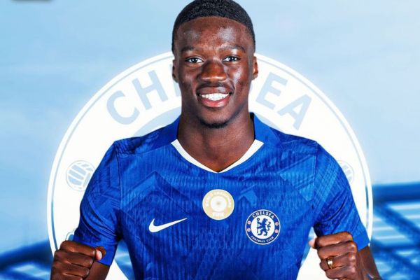  چلسی بازیکن خود را از استراسبورگ پس گرفت