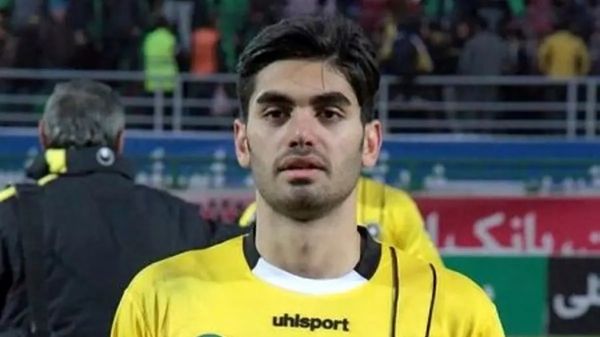  فوری  بازگشت علی کریمی به سپاهان