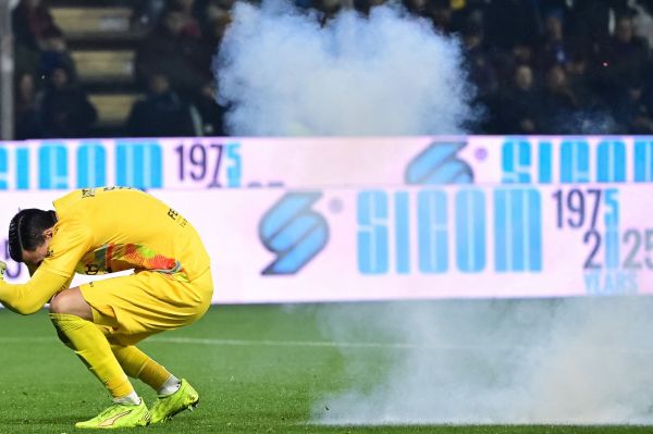 حادثهای تلخ در بازی اینتر و هواداری که 3 انگشتش را از دست داد