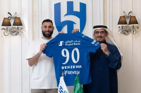 بنزما در همین فصل با الاتحاد روبرو میشود