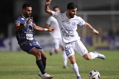  تاریخ بازی استقلال و چادرملو عوض می‌شود