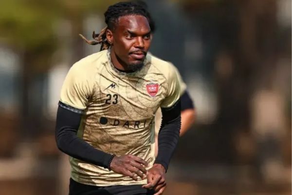  بیفوما غایب پرسپولیس مقابل ملوان