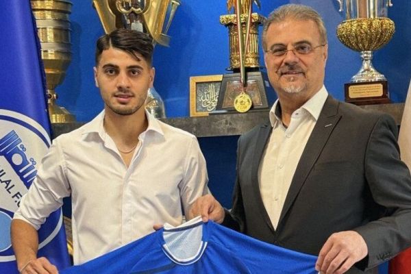  تخلف آشکار در قرارداد سحرخیزان؛ صد هزار دلار تقدیم به ایجنتش