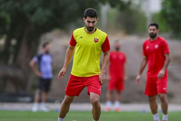  بازگشت رضا شکاری به لیست پرسپولیس