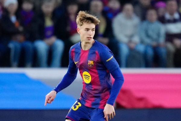  بازیکنی که باورش نمی‌شود برای بارسلونا بازی کرده است