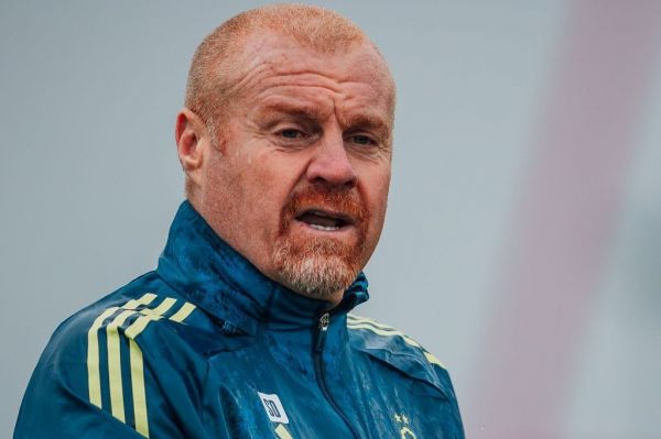  رسمی؛ شان دایچ از هدایت ناتینگهام فارست برکنار شد