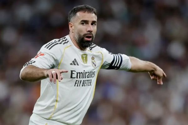 حمایت تمامقد سرمربی اسپانیا از کاپیتان طردشده رئال مادرید