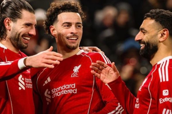  طوفان آنفیلد با امضای صلاح؛ لیورپول مقتدرانه به یک‌هشتم جام حذفی رسید