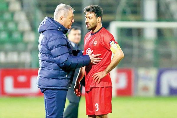  روایتی از آشتی‌کنان اسکوچیچ با خلیل‌زاده با پادرمیانی زنوزی