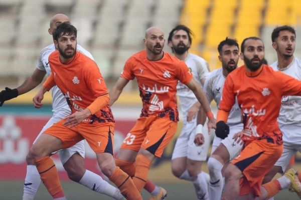 فرار داماش از دوازدهمین شکست فصل