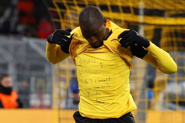 مخاطب پیام احساسی ستاره دورتموند پس از گلزنی که بود