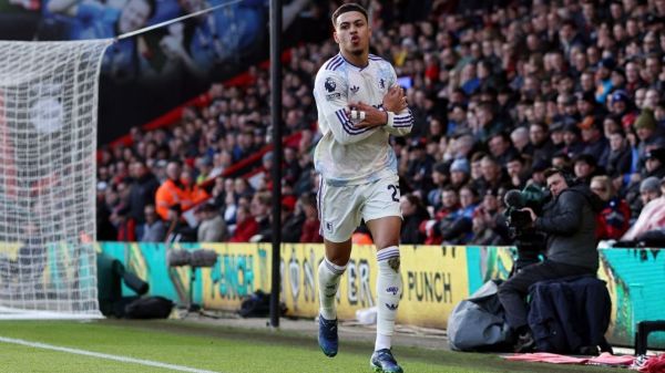 رقابت پاریسنژرمن و لیورپول برای ستاره استون ویلا آغاز شد