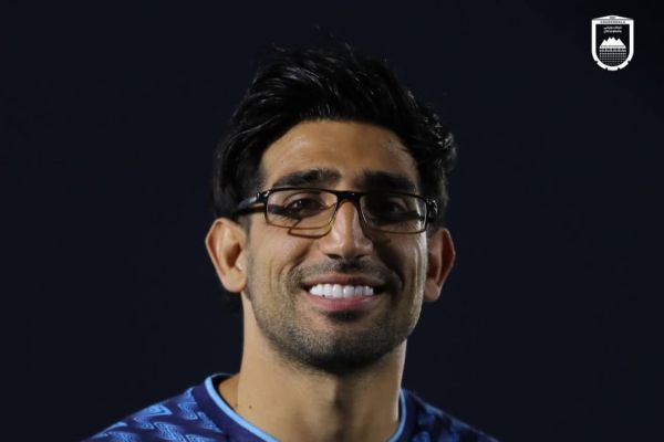  مورد عجیب استقلالی سابق؛ تمرین با عینک