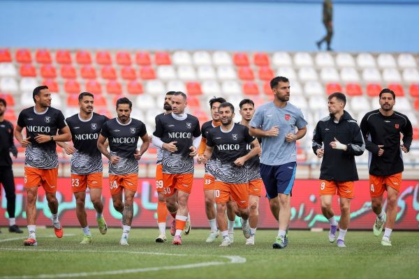 مدیرعامل مسرفسنجان بازی با استقلال یکی از 9 فینال ما است